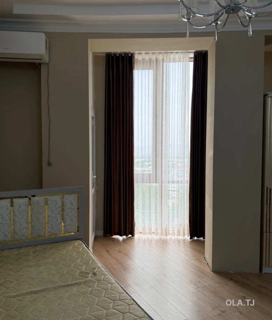 5 комнатная квартира, 7 этаж, 150 м²