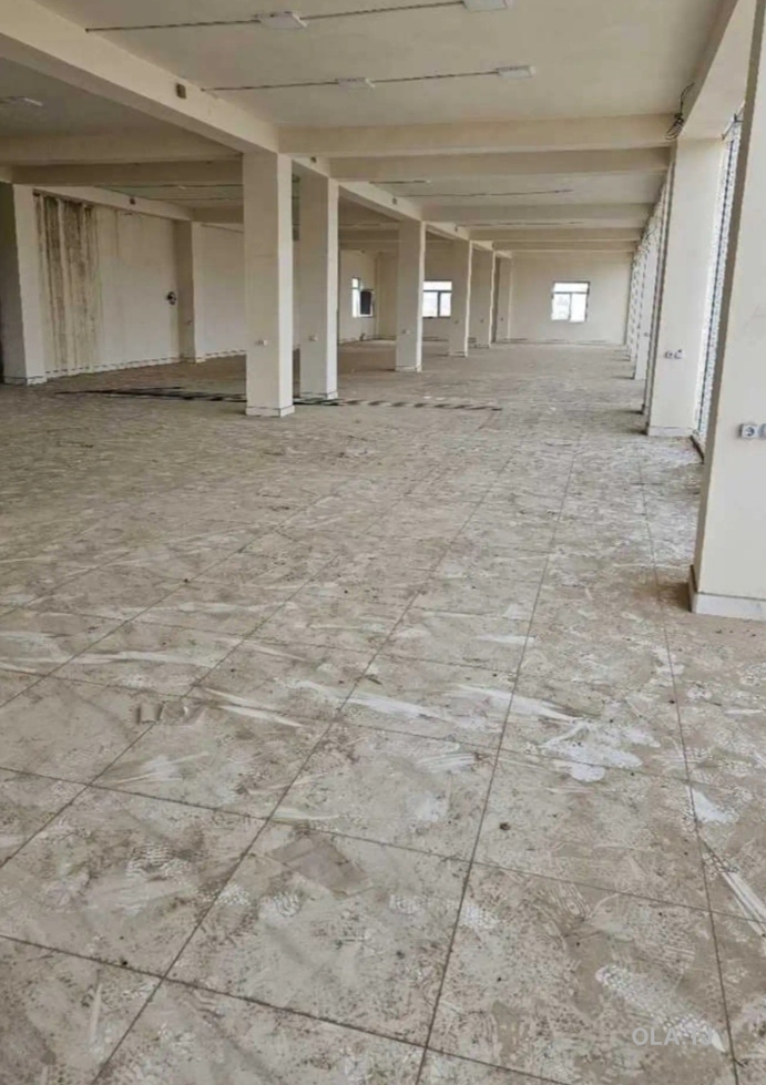 Офис в аренду, В бизнес-центре, 1100 м²