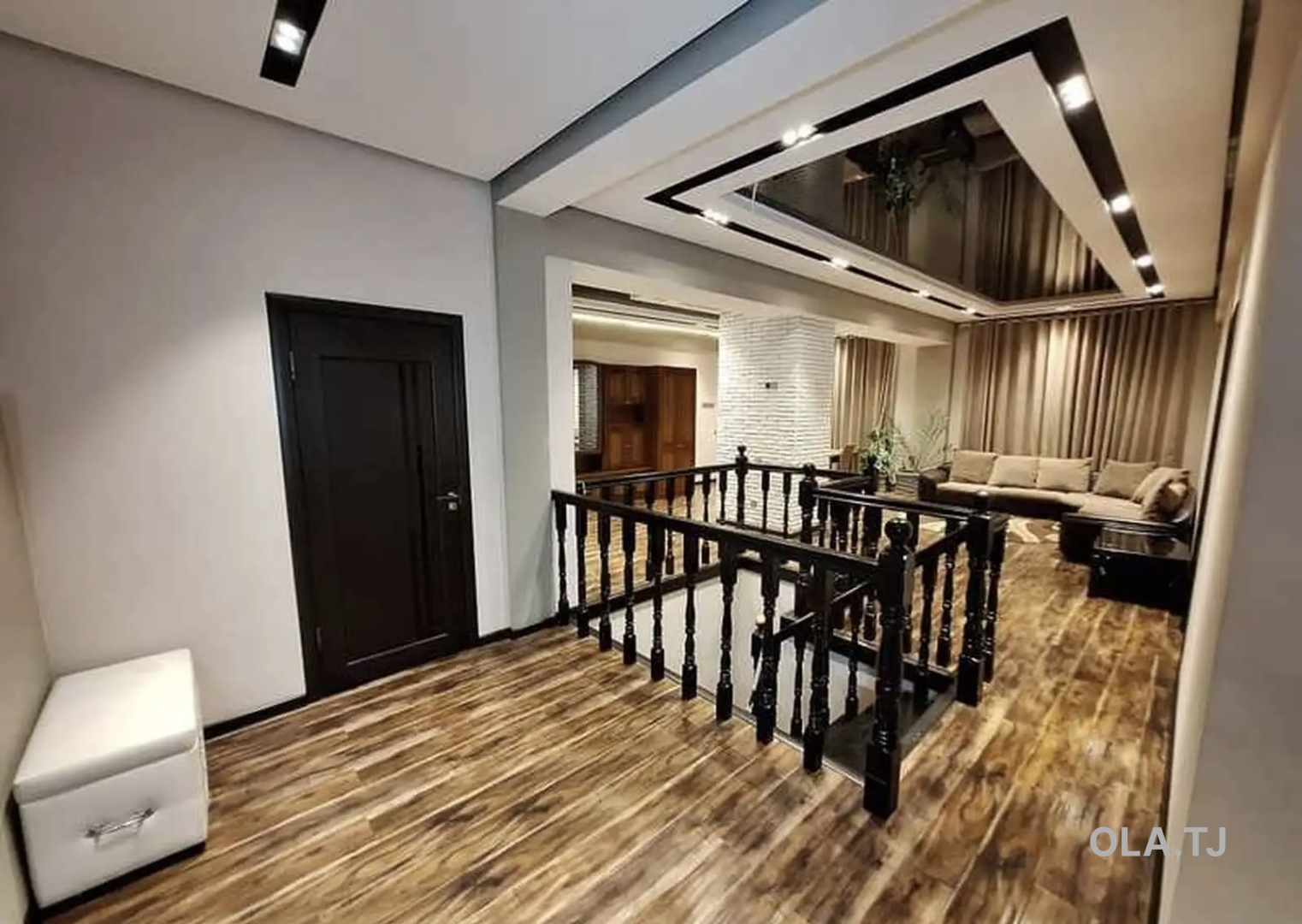 3 комнатная квартира, 16 этаж, 180 м²