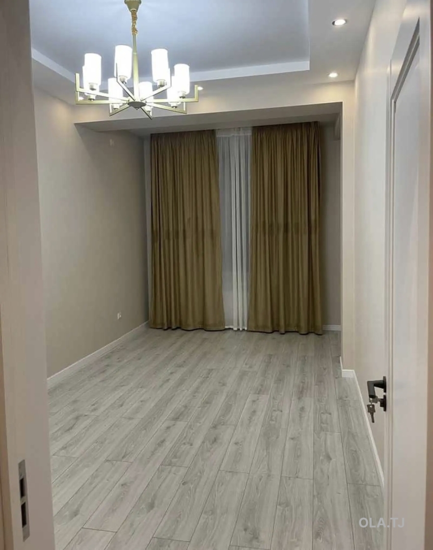 3 комнатная квартира, 14 этаж, 84 м²