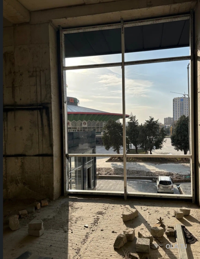 Помещение под свободное назначение, 500м², Цирк Фирдавси