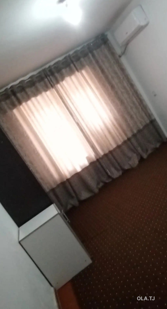 Комната в 2 комнатной квартире, 1/,