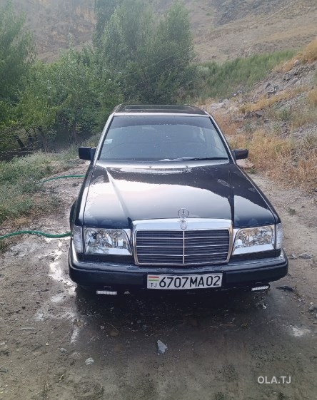 Mercedes-Benz W124,  1992