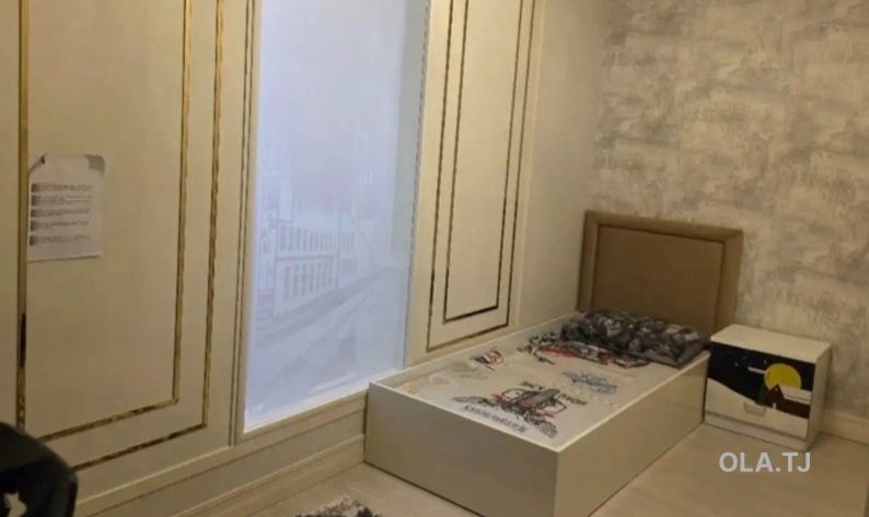5 комнатная квартира, 10 этаж, 150 м²