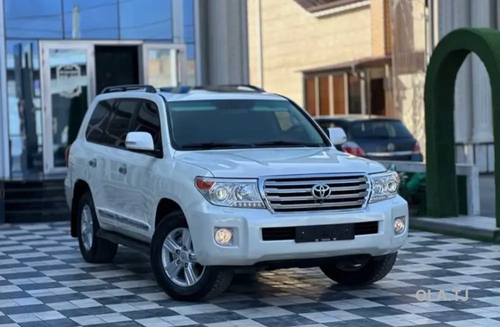 Toyota Land Cruiser,  2014