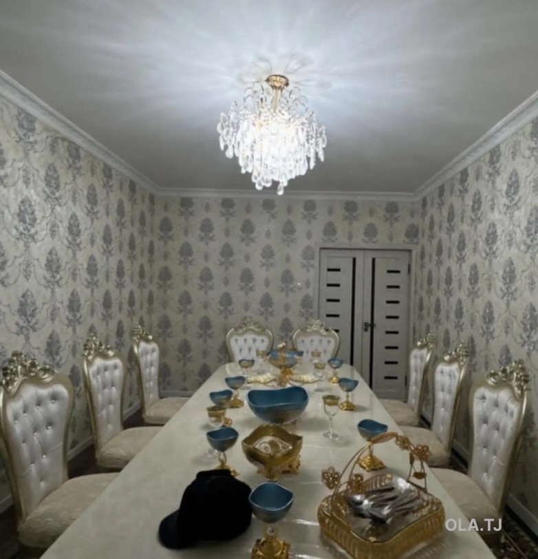 3 комнатная квартира, 1 этаж, 102 м²