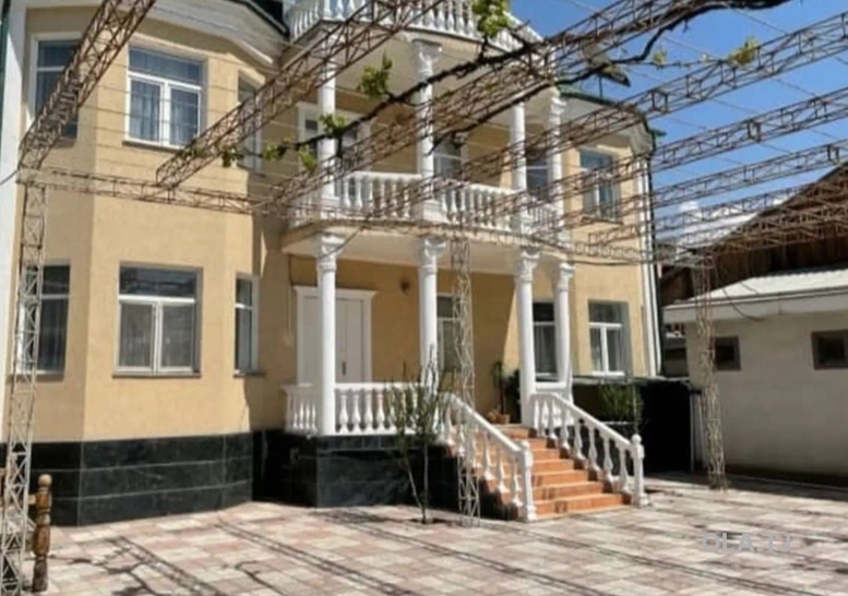 6 комнатная квартира, 2 этаж, 350 м²