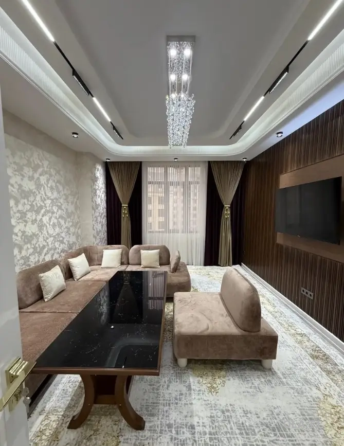 2 комнатная квартира, 10/, 92 м²