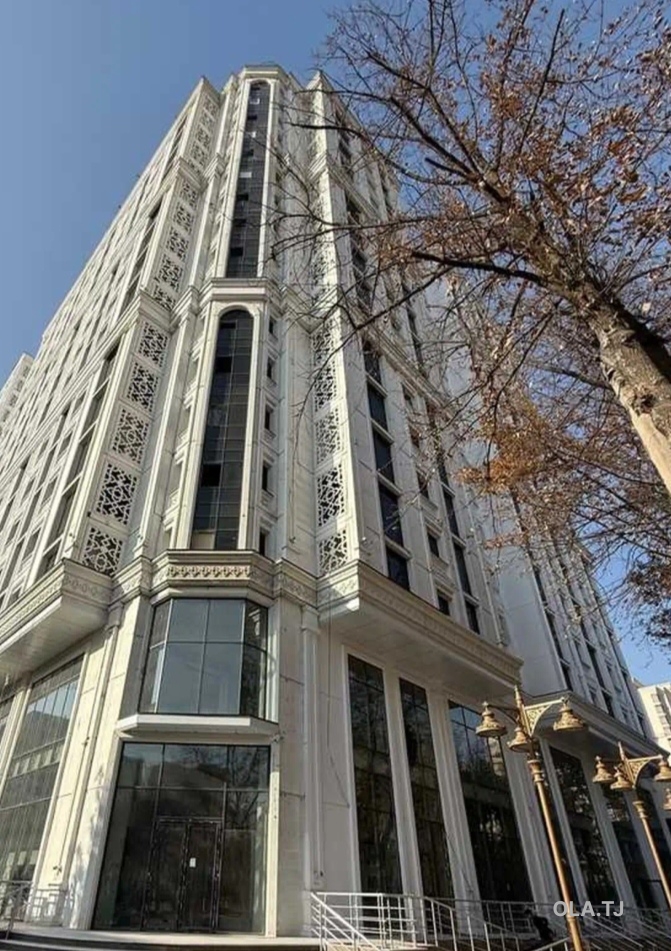 3 комнатная квартира, 9 этаж, 126 м²
