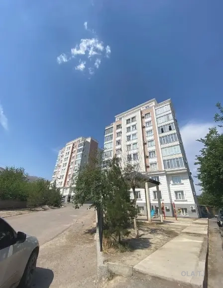 4 комнатная квартира, 8, 144 м²
