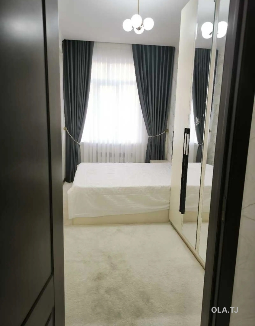 2 комнатная квартира, 13 этаж, 80 м²