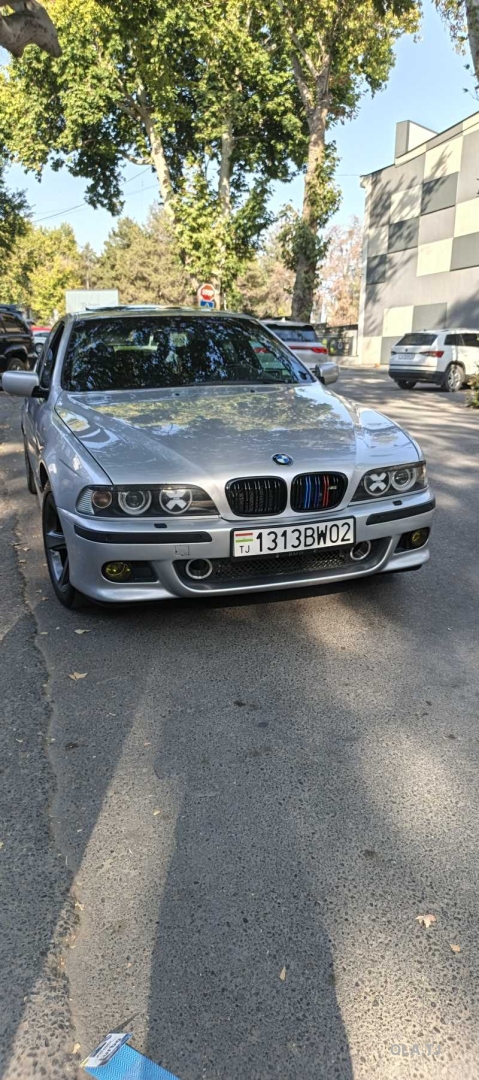 BMW M5,  2001