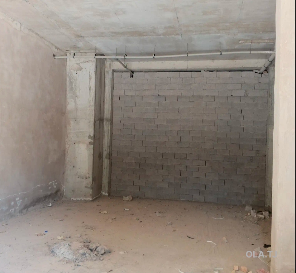 Помещение под магазин / салон, 72м², бохтар