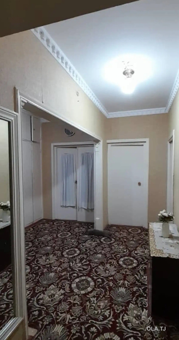 4 комнатная квартира, 1, 88 м²
