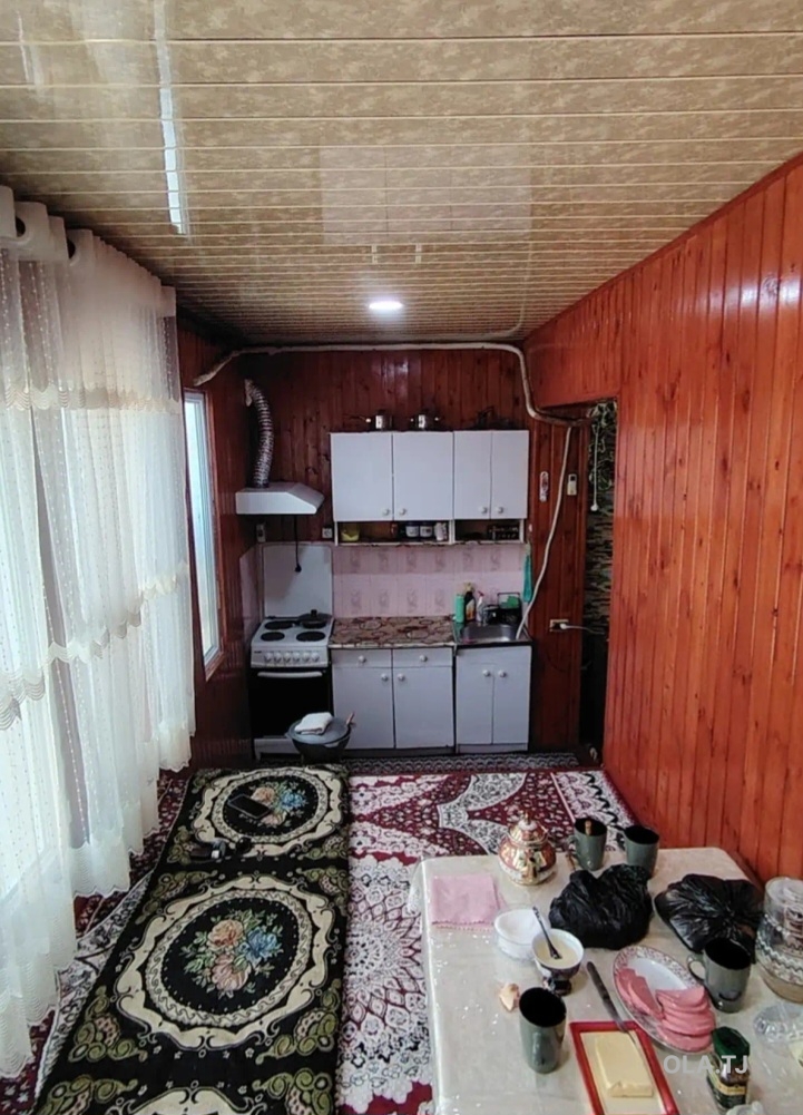 3 комнатная квартира, 3 этаж, 70 м²