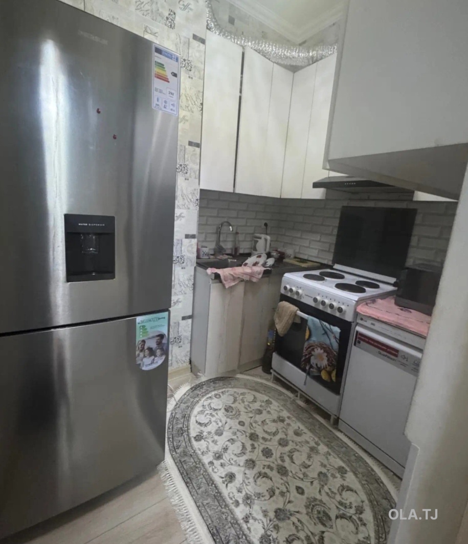 Комната в 2 комнатной квартире, 6/,