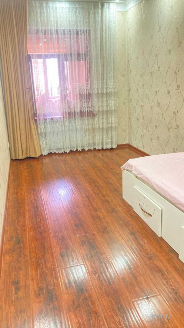 3 комнатная квартира, 12 этаж, 90 м²