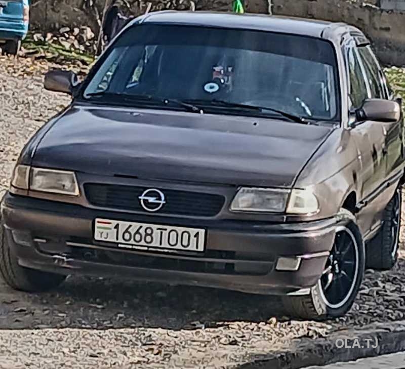Opel Astra F,  1997