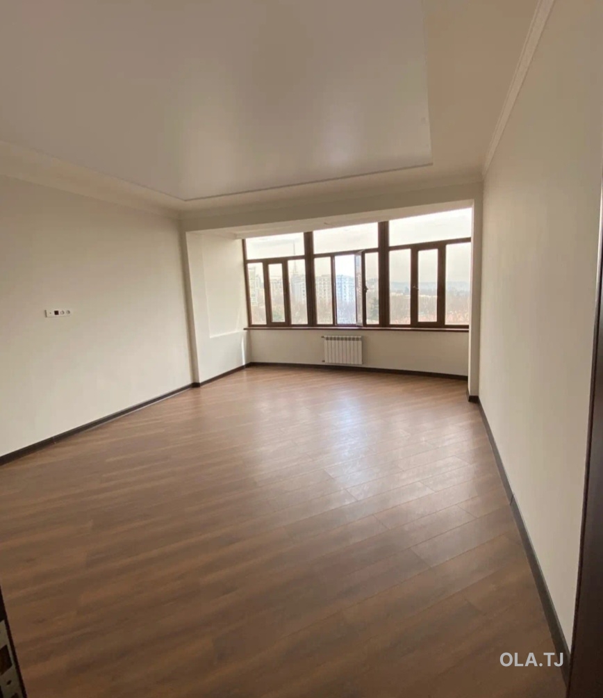 4 комнатная квартира, 9, 176 м²