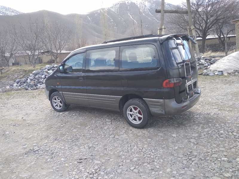 Hyundai Starex, 2002
