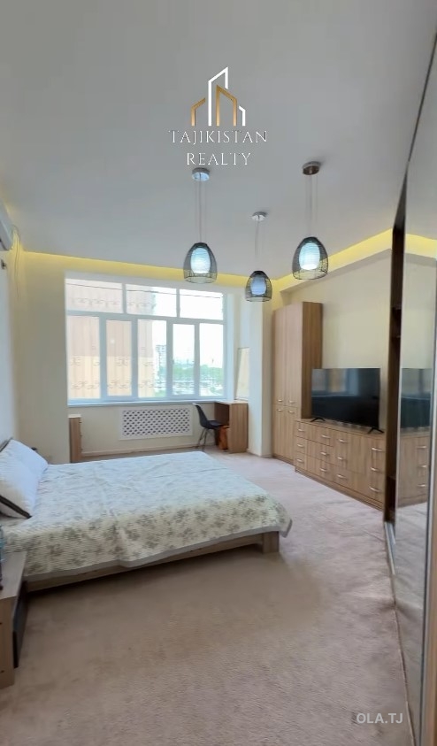 3 комнатная квартира, 8 этаж, 80 м²