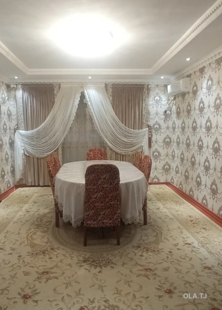 4 комнатная квартира, 2, 108 м²