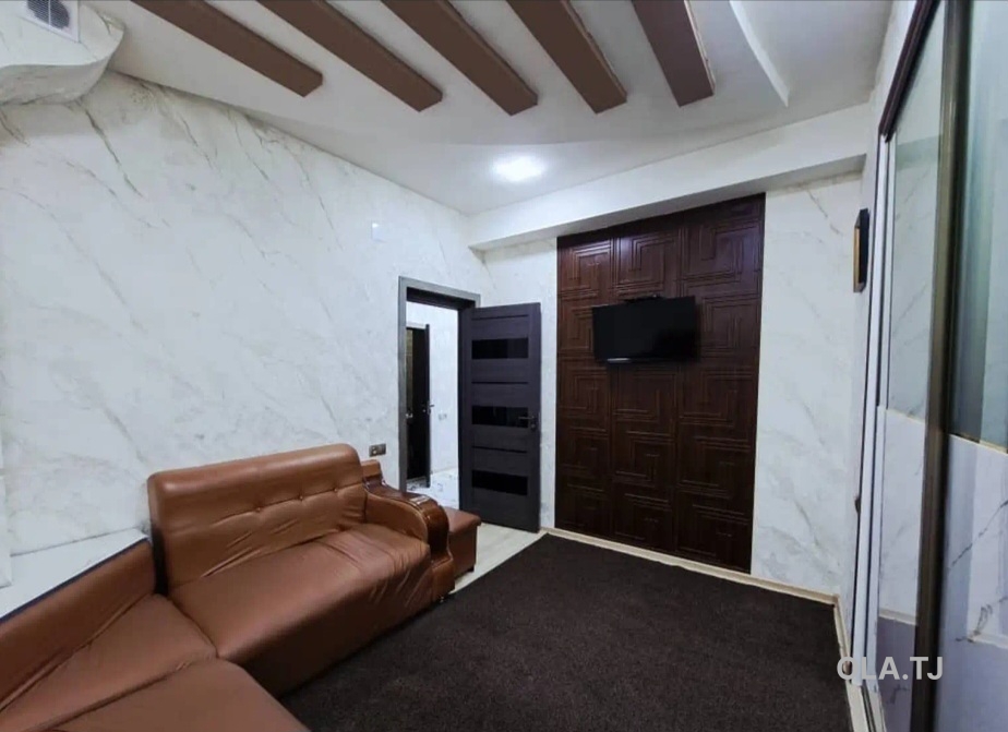 3 комнатная квартира, 1 этаж, 91 м²