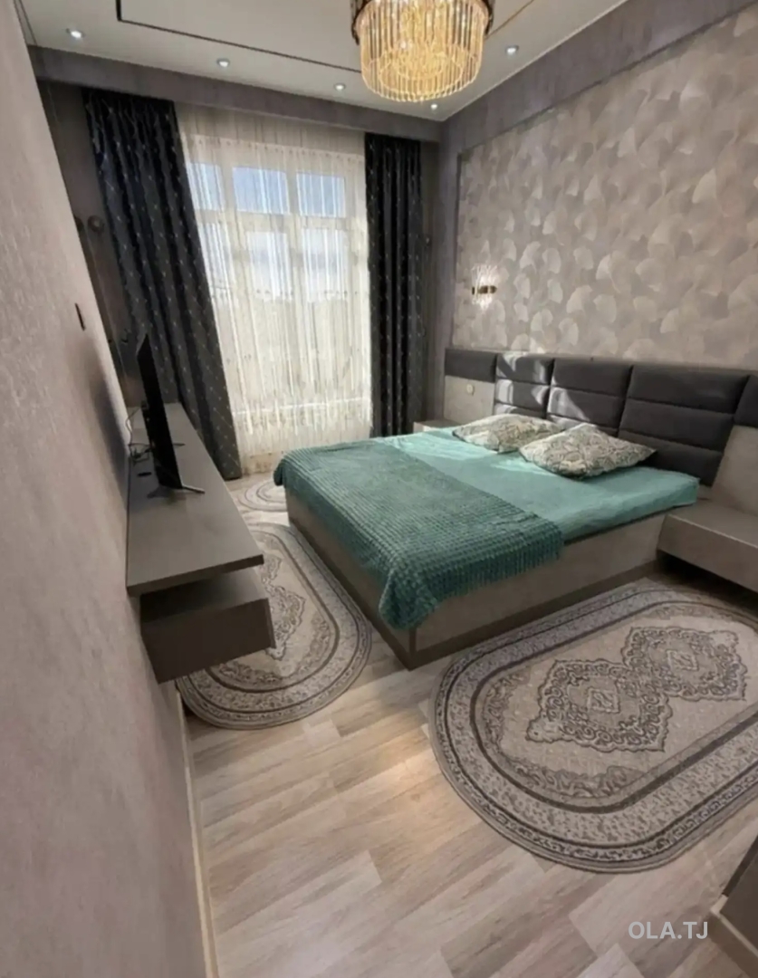 3 комнатная квартира, 13 этаж, 105 м²