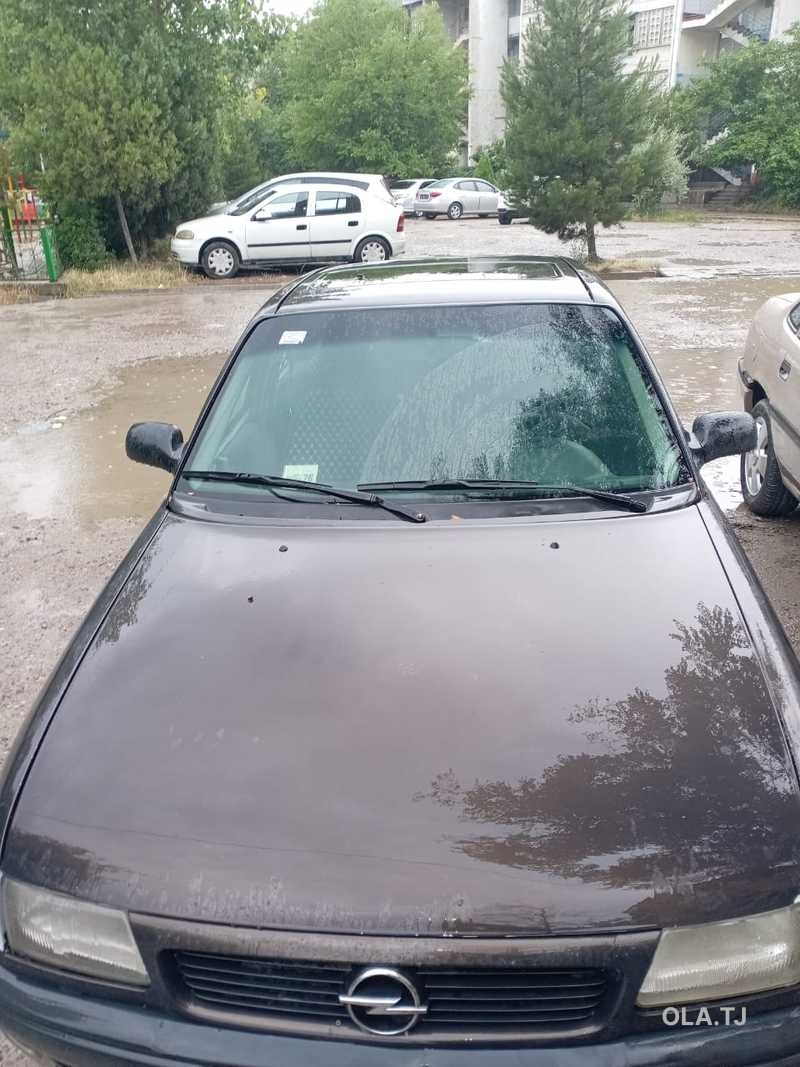 Opel Astra F,  1996