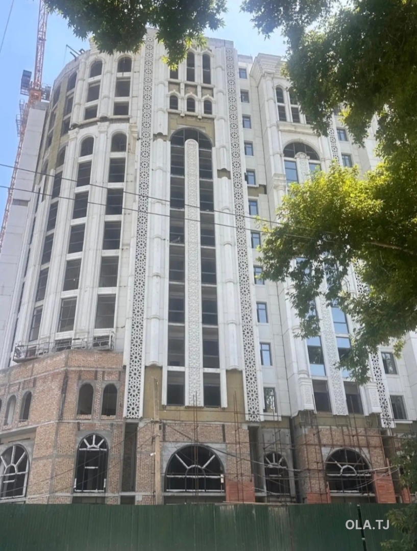 3 комнатная квартира, 10 этаж, 144 м²