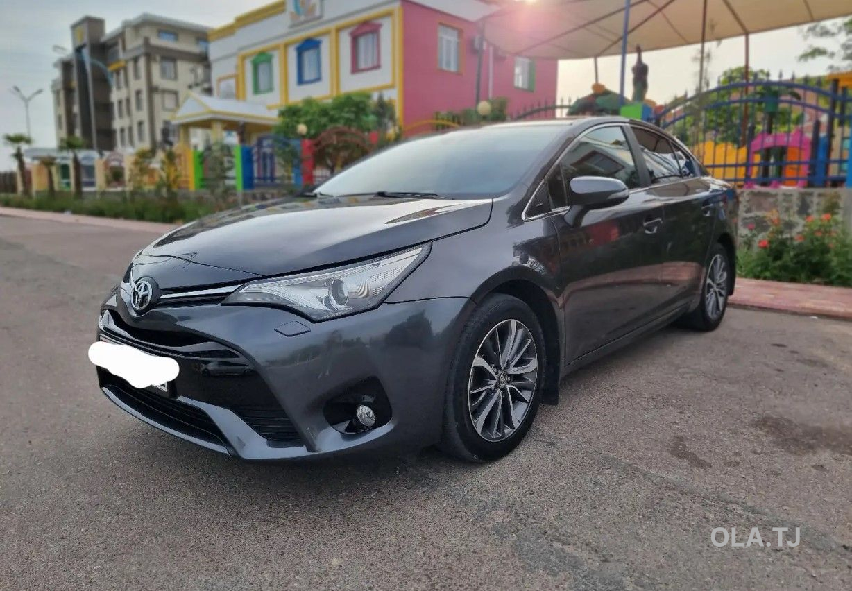 Toyota Avensis,  2017