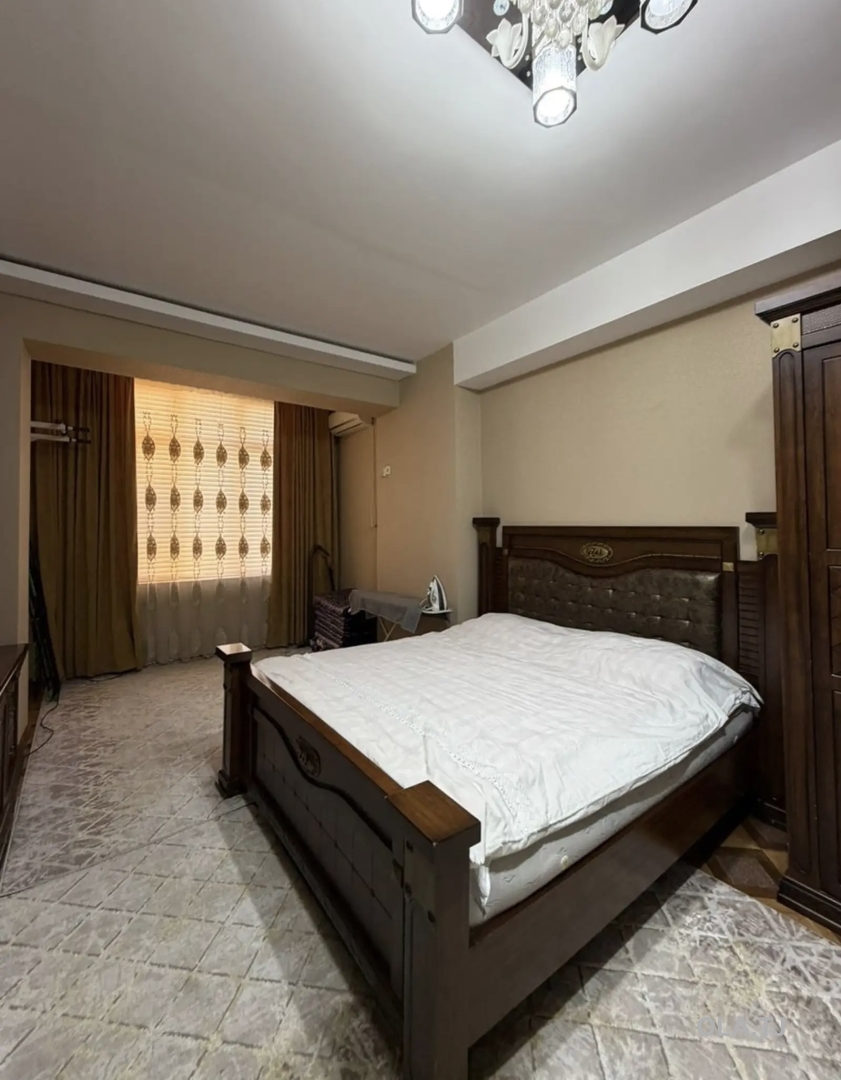 3 комнатная квартира, 10 этаж, 120 м²