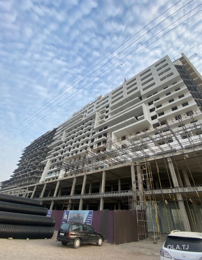 4 комнатная квартира, 7, 152 м²