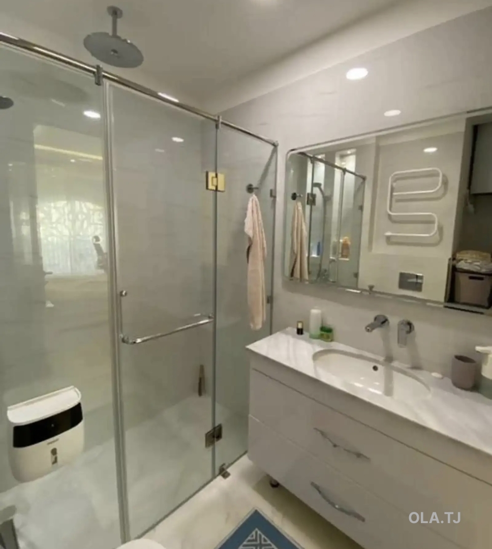 3 комнатная квартира, 14 этаж, 100 м²
