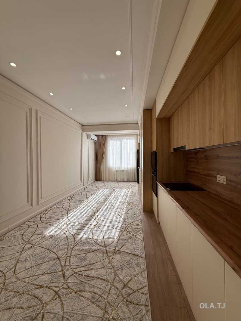 3 комнатная квартира, 17 этаж, 130 м²