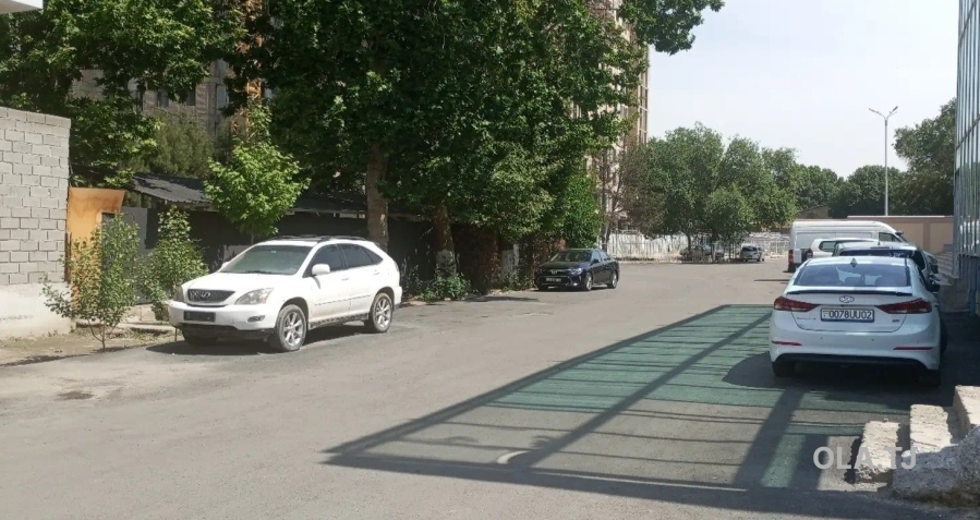 Офис в аренду, В бизнес-центре, 50 м²