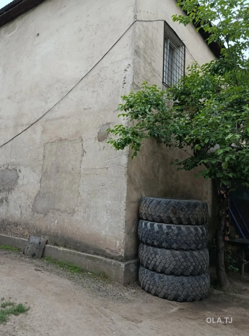 Офис в аренду, В бизнес-центре, 100 м²