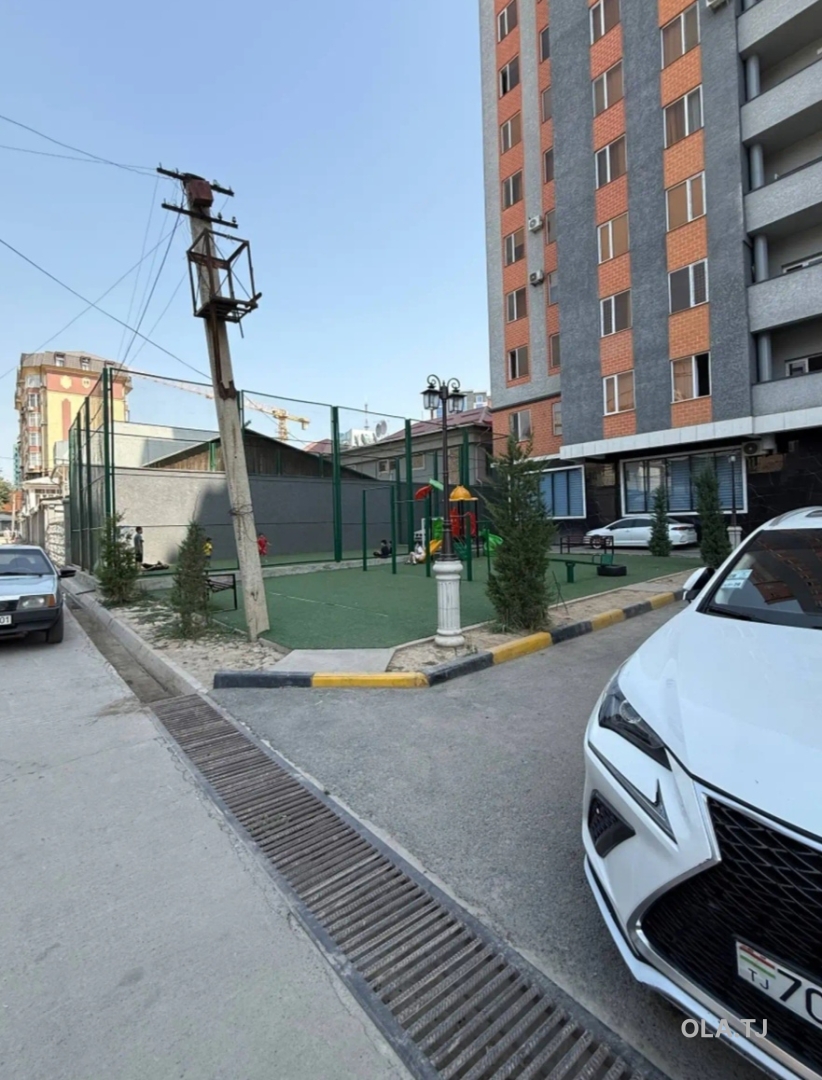 3 комнатная квартира, 15 этаж, 83 м²