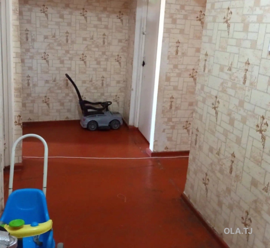 4 комнатная квартира, 5, 60 м²