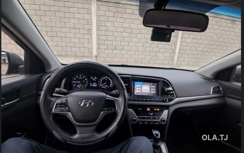 Hyundai Avante,  2016