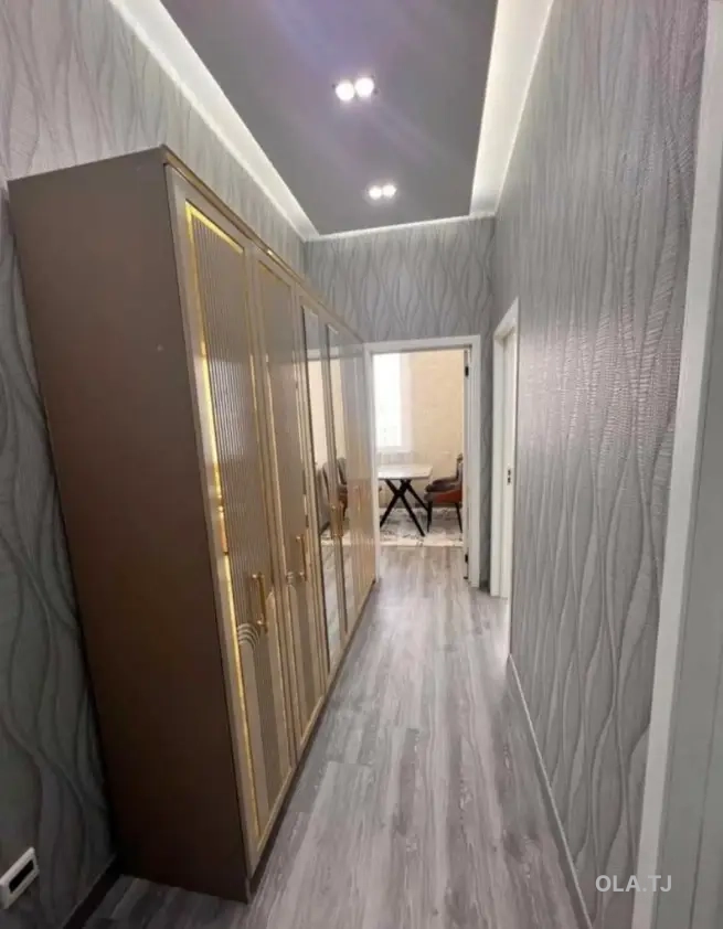 2 комнатная квартира, 8 этаж, 65 м²