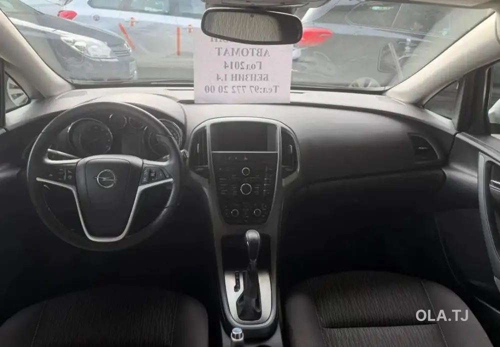Opel Astra J,  2014