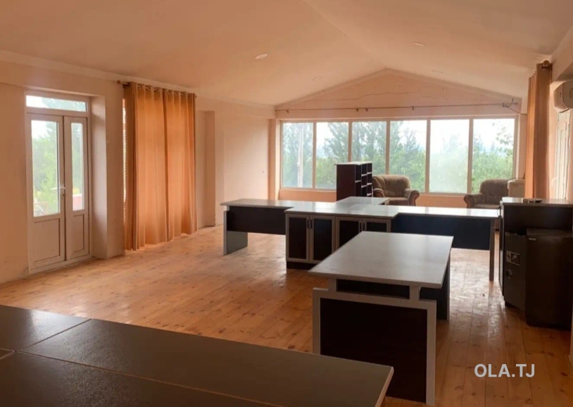 Офис в аренду, В жилом доме, 96 м²