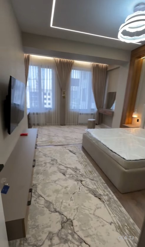 3 комнатная квартира, 14 этаж, 109 м²