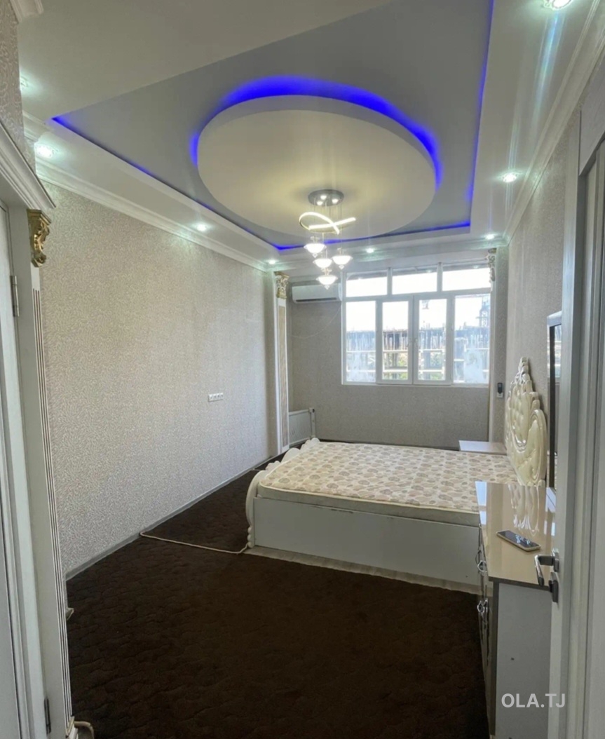 3 комнатная квартира, 6 этаж, 90 м²