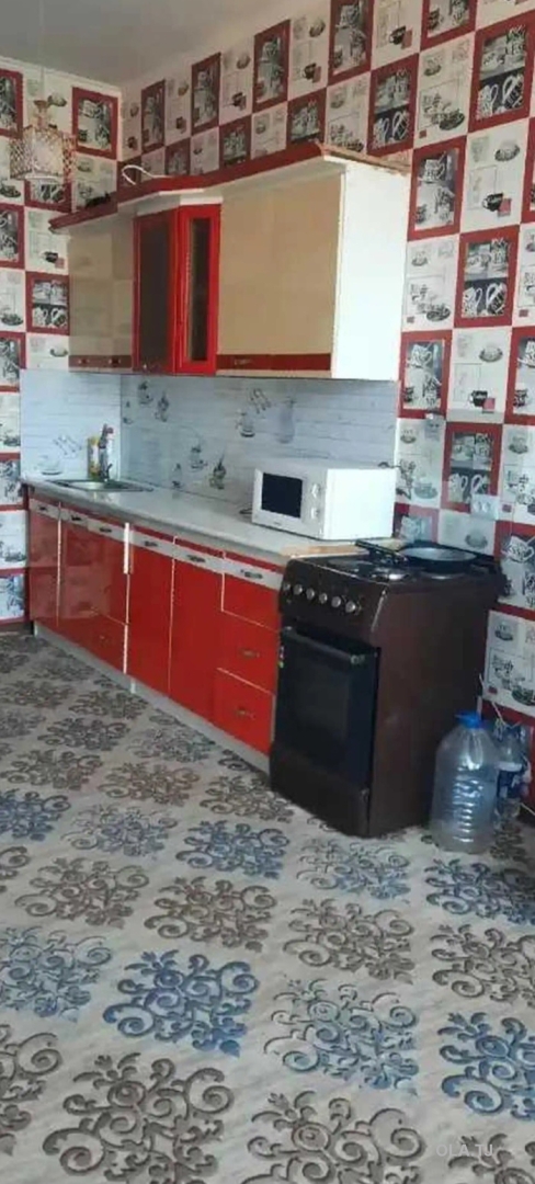 2 комнатная квартира, 2 этаж,