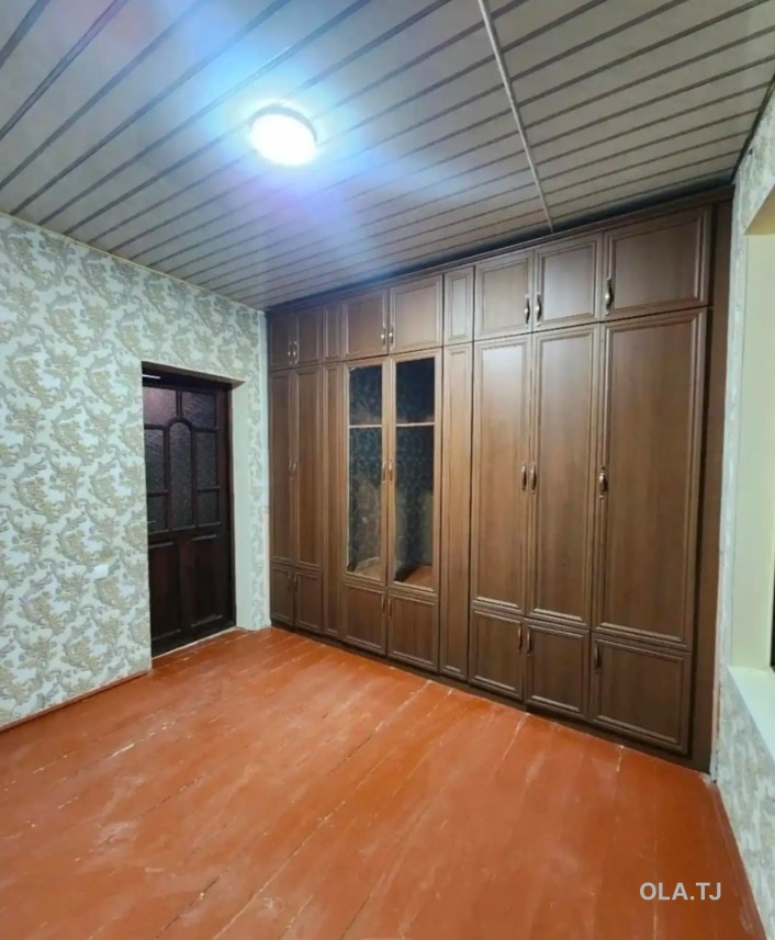Дом (хавли), 7 комнат, 1 эт