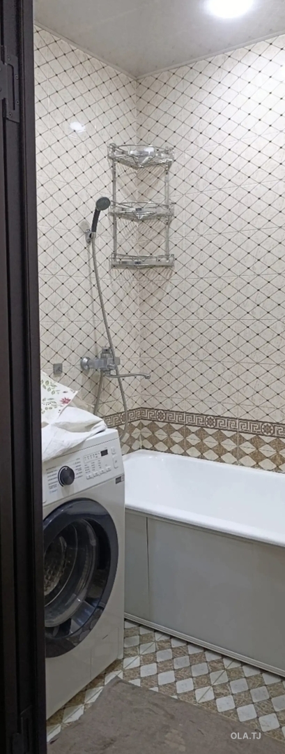 3 комнатная квартира, 9 этаж, 80 м²