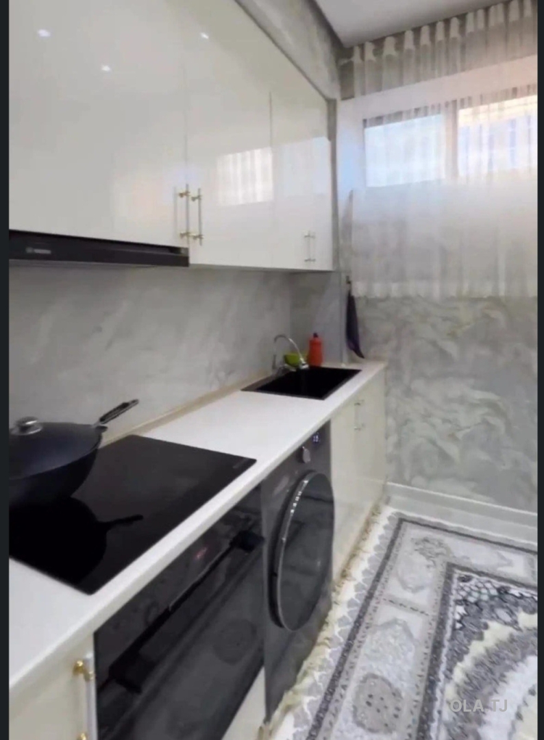 5 комнатная квартира, 14 этаж, 120 м²