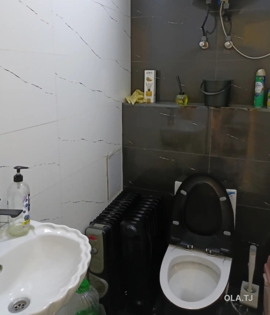 Комната в 2 комнатной квартире, 6/,